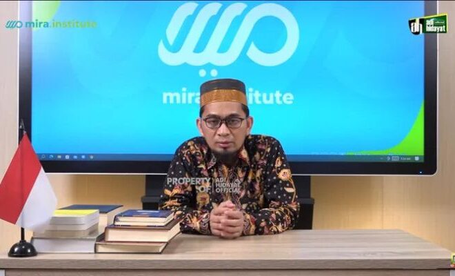 Ingin Hutang Segunung Seketika Lunas? Ustadz Adi Hidayat: Amalkan Doa Mustajab Ini!