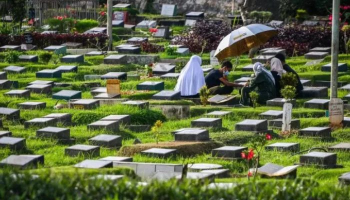 Doa Ziarah Kubur Pendek di Bulan Syaban, Amalan Mulia Jelang Ramadhan yang Penuh Keberkahan!