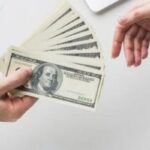 Riba Tak Sekadar Bunga Bank! Waspadai Praktiknya yang Terselubung di Kehidupan Sehari-hari