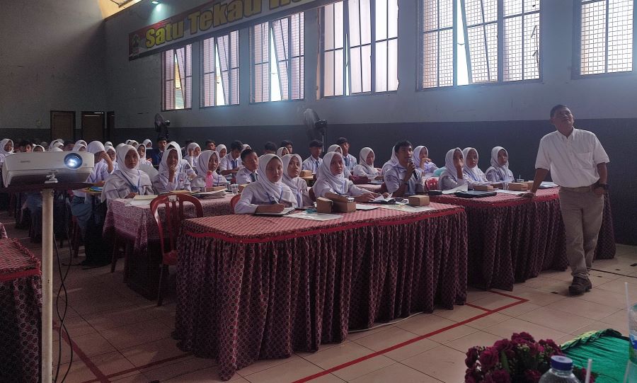 Pentingnya 5 W + 1 H, Jangan Ada Pembaca Bertanya: Kapan Kejadiannya? Siapa Yang Ngomong?