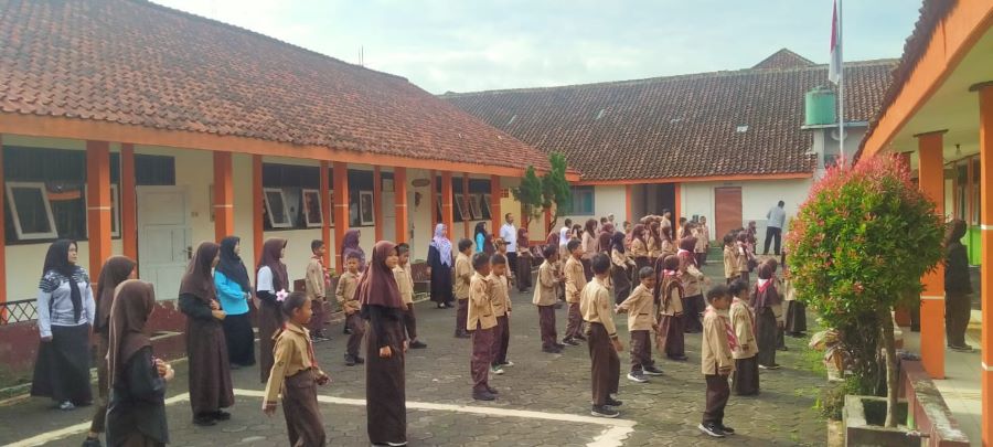 Geliat Pagi Ceria SDN 2 Kutabanjarnegara