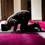 Sinergi Fiqih dan Tasawuf: Jalan Tengah Menuju Kesempurnaan Iman Seorang Muslim