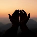 Hati yang Kosong dari Syukur: Dua Pertanda Bahaya yang Mulai Menggerogoti Umat Muslim