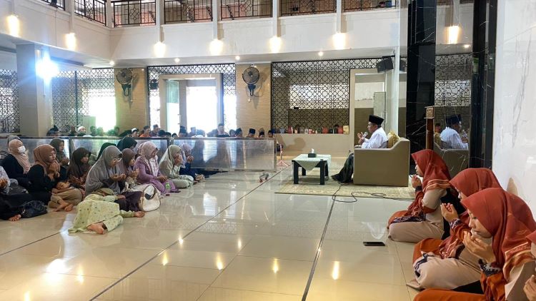 Yai Fadlolan: Yang Inden Ratusan, Madrasah Al-Musyaffa’ PPFF Semarang Gelar Tes PPDB 2026–2027 Lebih Awal